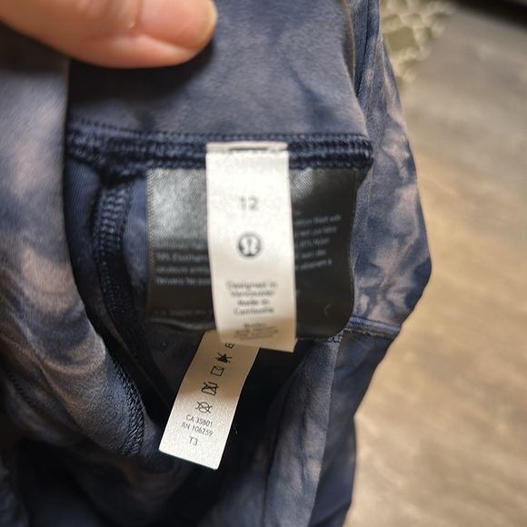 Lululemon align leggings 12 24” - Picture 4 of 5